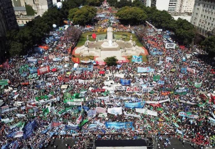 marcha-multisectorial-al-congreso